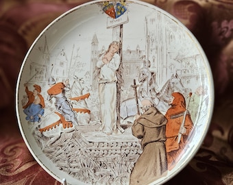 Rara placa coleccionable de la serie de loza de Sarreguemines francesa antigua de Juana de Arco con la heroína popular Jeanne D'Arc-Libératrice de La France