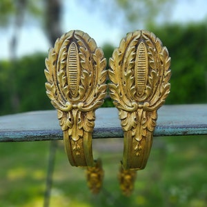 Stunning Pair of Authentic Antique French Gilt Bronze Ormolu Decorative Renaissance Ornament Curtain Pole Holders,Tieback Holders,Home Decor