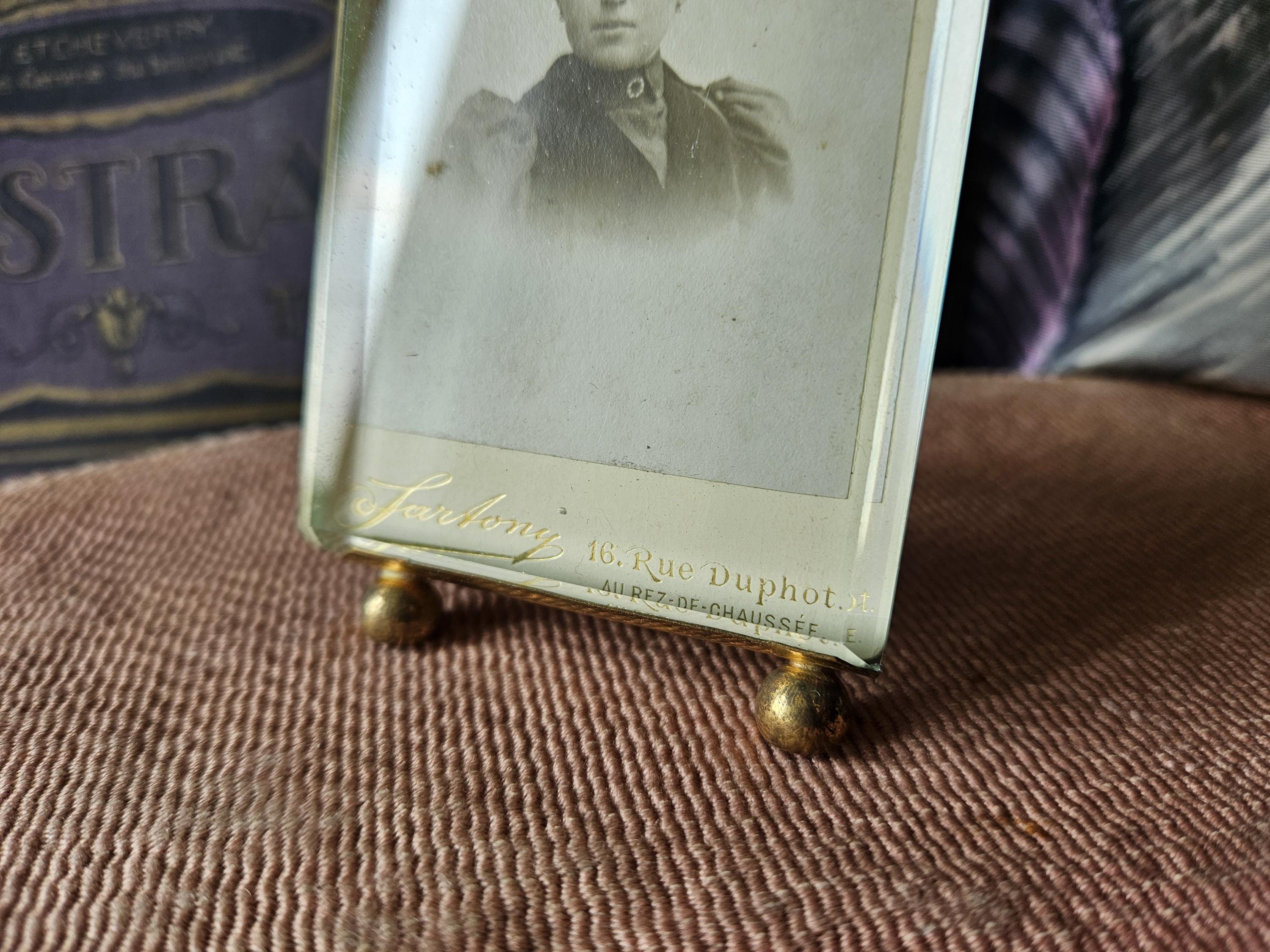 Exquisite Antique French Decorative Ribbon Bow Top Bevelled Glass