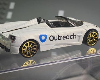 Coche de juguete promocional con su logotipo