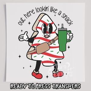 Hier Sie sehen aus wie ein Snack Kuchen T-Shirt Transfer, Siebdruck Transfer, Weihnachten DTF, Weihnachtstransfer, DTF Transferfolie