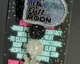 Porta credencial "Debe ser una luna llena", porta credencial de enfermera, enfermera de urgencias, porta credencial, accesorios para porta credencial, porta credencial con purpurina, porta credencial con cuentas