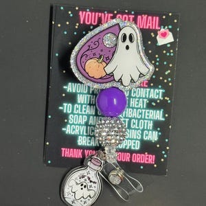 ウィジャゴーストバッジリール、ハロウィンバッジリール、ゴーストバッジリール、不気味なバッジリール、ビーズバッジリール、グリッターバッジリール、ハロウィン