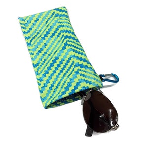 Blue and Green Chevron Sunglasses Case Snap Closure, Soft Eyeglass Holder, Easy Pinch Open Snap Close, Clutch Readers Sleeve, Carabiner Clip
