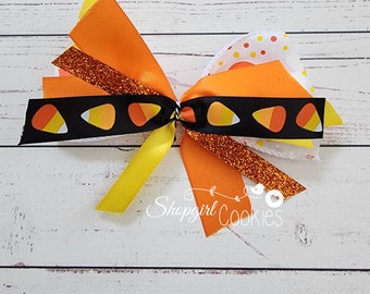 Candy Corn Halloween Bows, Bows,  Halloween, Craft, Ribbon, Bows, Cookies, Cookie Maker, Cookie Packaging, gift packaging, Disney