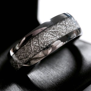 Meteorite Inlay Tungsten Ring | 4mm 6mm 7mm 8mm | Men&#39;s Astronomy Wedding Band | Women&#39;s Meteorite Ring | Comfort Fit | Cosmic Ring