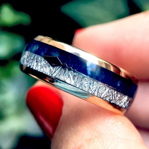 Mens Wedding Bands Blue Agate Meteorite Inlay, Rose Gold Tungsten Ring, Arrow Inlay Engagement Ring,Tungsten Ring for Women, His and Hers