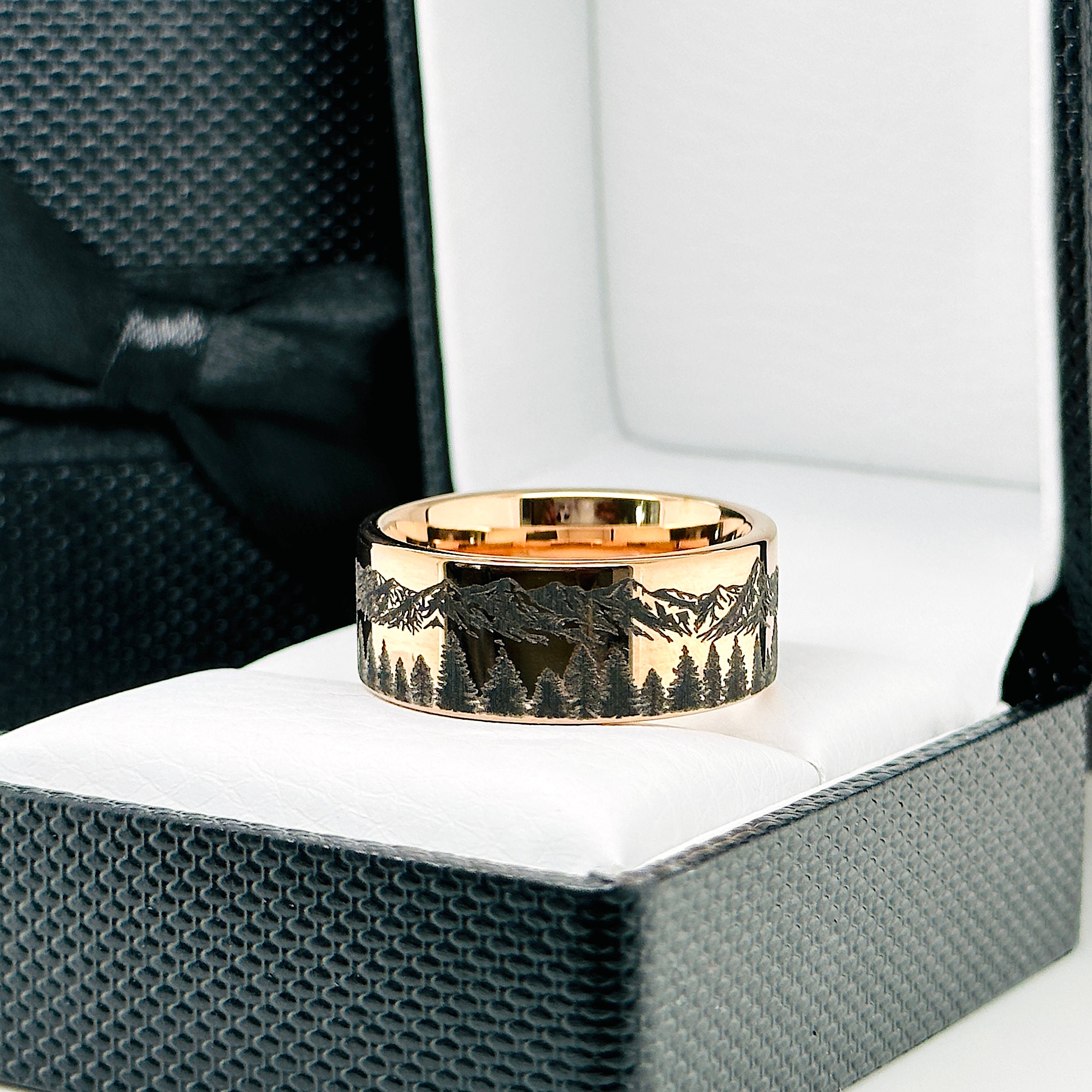 Anello Matrimonio In Carburo Di Tungsteno Con Inserto Legno Mimetica, TIONEER, Incisione Gratis