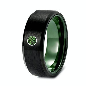 Alianza de tungsteno para hombre / Anillo de tungsteno negro / Cerámica verde y tsavorita / Ajuste cómodo y duradero - 8 mm