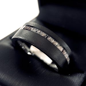 Wolfram-Ring: Rustikaler Wolfram-Ring, 8 mm