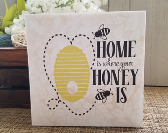 Bumble bee sign, Bumble bee decor, honey bee decor, kitchen sign, tiered tray sign, tiered tray decor, farmhouse tiered tray wood sign