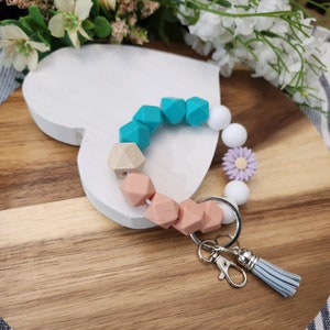 Silicone Beaded Key Chain, Bangle Key Ring, Bracelet Key Chain, Teacher Keychain Wristlet Teacher Keychain, Silicone keychain Bracelet