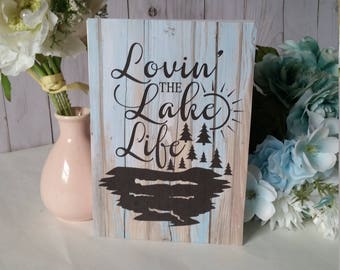 Lovin the Lake Life wooden sign, wooden lake house sign, wooden lake house decor, lake life, lake sign, wood lake sign, lake sign wood,