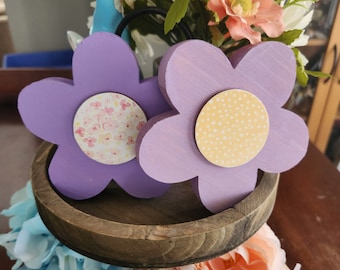 Handmade Wood Daisy: Spring Tiered Tray Decor