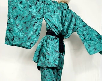 Japanese outfit, Japanese costume, Japanese co ord, women's kimono, women's kimono suit, women's kimono robe, women's kimono set, kimono