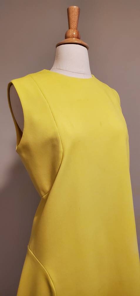 1960s /1970s Miss Couture Bright Yellow Sleeveless Shift Dress / Mod ...