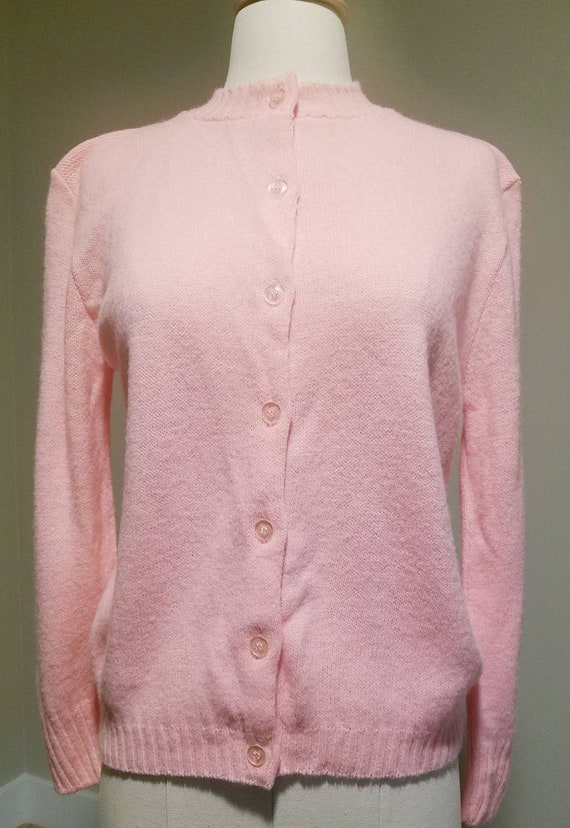 1950's / 1960s Myrna Light Pink Acrylic Button Up 