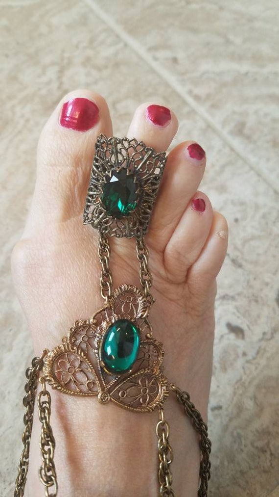 1930s -1970s Filigree Anklet With Green Stones / … - image 2