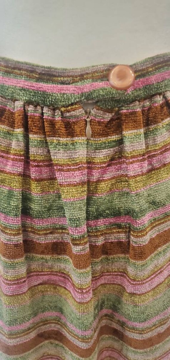 Late 1970s Early 1980s Multi Colored Striped Terr… - image 9