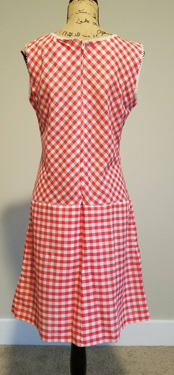 1960s Sears Red and White Checked Sleeveless Summ… - image 6