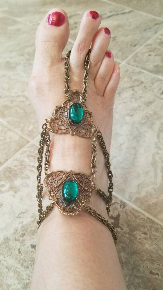 1930s -1970s Filigree Anklet With Green Stones / … - image 3