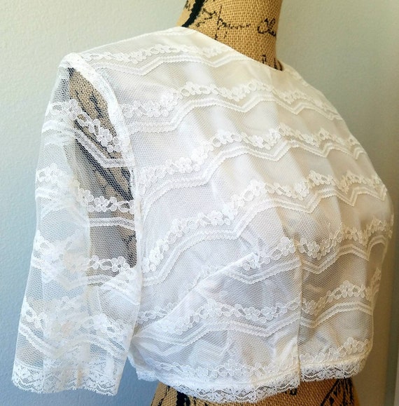 1950's Mode O'Day Ivory Lace Cropped Blouse With … - image 3