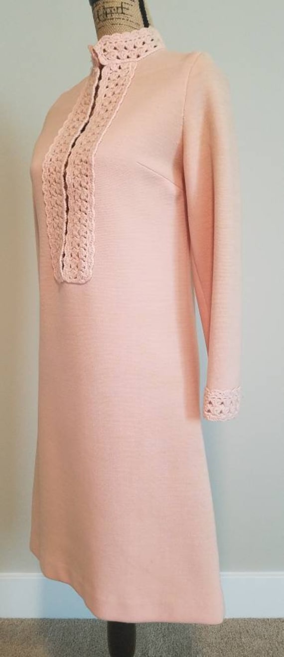 1970s Puccini Heather Pink Wool Crochet Neck Day D
