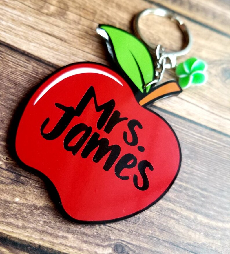 Personalized Teacher Keychain / Apple Keychain / Teacher Gift Etsy