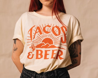 Tacos & Beer Herren Damen Feinschmecker-T-Shirt | Lustiges Taco Shirt | Taco Tshirt | Herzen | Brauen | Wüste | Mexikanisches Essen | 70er Jahre Boho Vintage