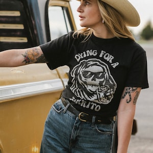 Camiseta de burrito para amantes de la comida / Camiseta divertida de burrito / Cinco de Mayo / Chipotle / Camisetas con refranes / Comida mexicana / ATX / Parca