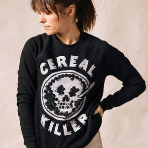 Cereal Killer Crewneck Sweatshirt Comfy Sweatshirts with Sayings True Crime Shirt Murderino Food Puns Gift for Her Halloween Top image 2