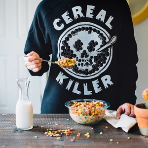Cereal Killer Crewneck Sweatshirt | Comfy Sweatshirts with Sayings | True Crime Shirt | Murderino | Food Puns | Gift for Her | Halloween Top