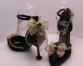 Elegant Black Shoes, Heart Embellished Gold Bow Heels