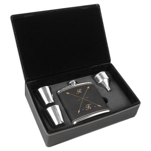 Personalized Leatherette Flask Gift Set - Crosshair