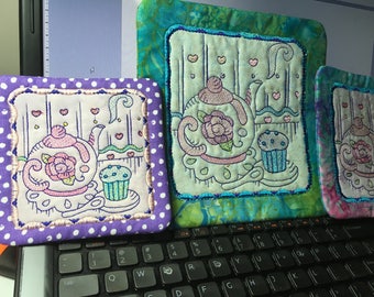 Tea Time Coaster No 2 - ITH, fabric edge, square coaster.  3 sizes. Cute quick stitch. Instant Download.