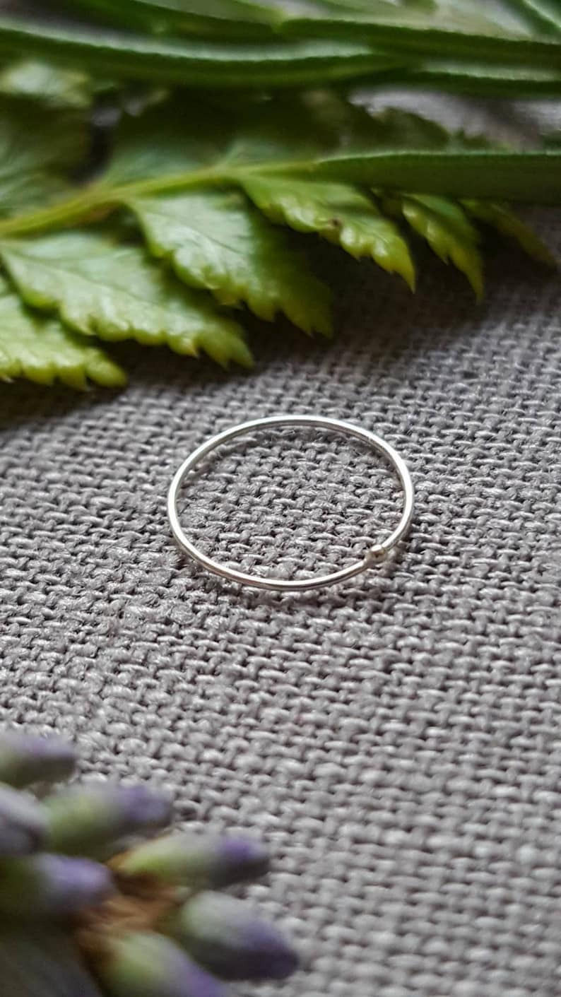 Very thin Lip ring in 9ct Yellow Gold and Sterling Silver , 0.4mm/26 GAUGE, lip ring, Hypoallergenic, lip piercing, Piercing, Hoop image 5