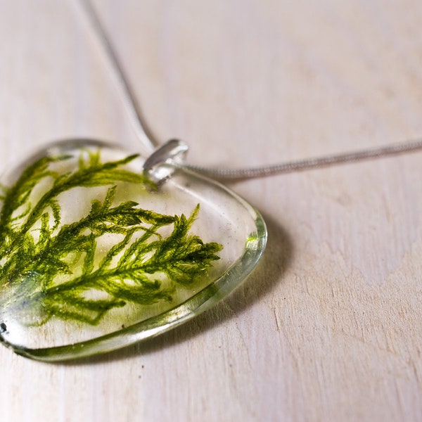 Delicate resin pendant with real moss