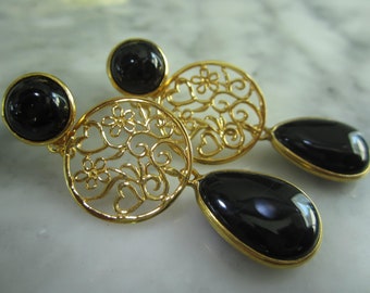 TOM K stud earrings Onyx Arabesque Vintage Deco Pearl