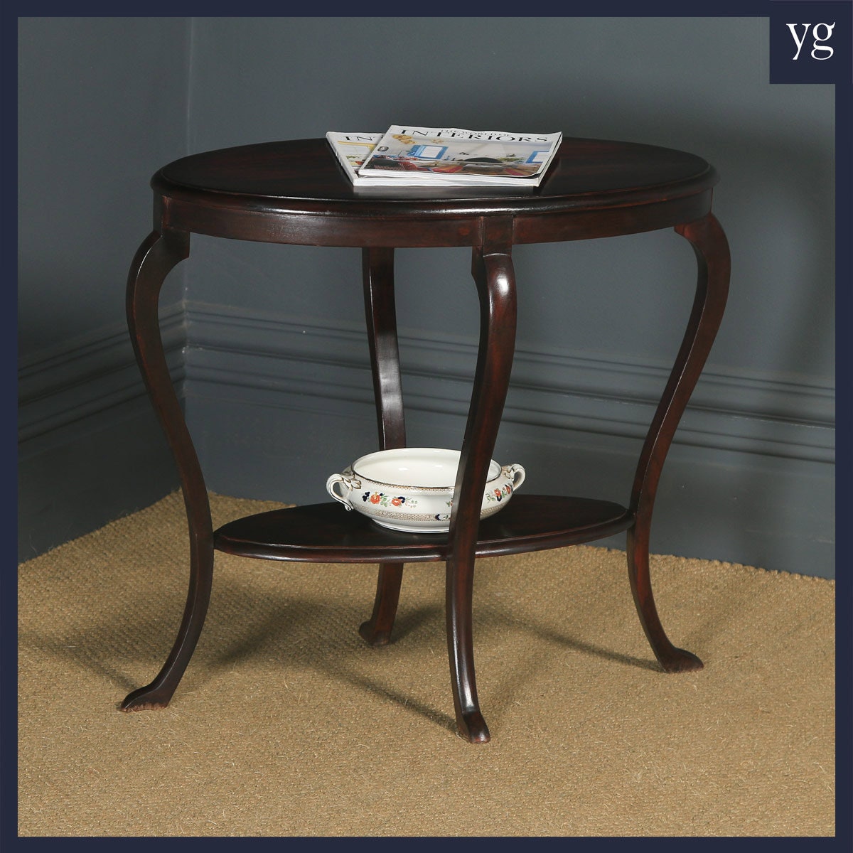 Fine Victorian Walnut Antique Side Table - Antiques World