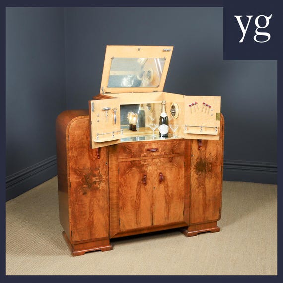 Antique English Art Deco Epstein Electric Figured Walnut Cocktail & Drinks Cabinet / Sideboard (Circa 1930)