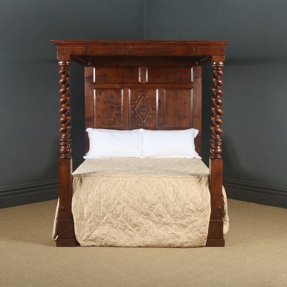 The Furniture Market French Louis Solid Oak 5ft King Size Sleigh Bed :  : Home & Kitchen