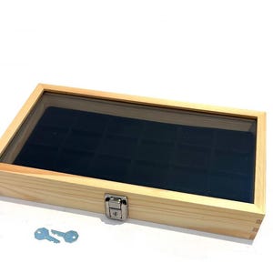 Clearance Key Lock Jewelry Pin Earring Ring Coins Relics Natural Wood Glass Top Lid 24 Space Display Case Pick Liner Color