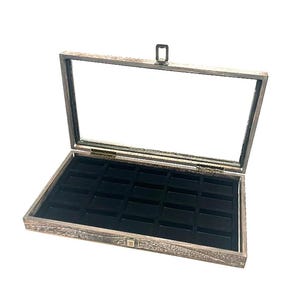 Clearance Sale 2nds Jewelry Pin Earring Ring Arrowheads Relics Rustic Style Dark Oak Stain Wood Glass Top Lid 20 Space Display Case