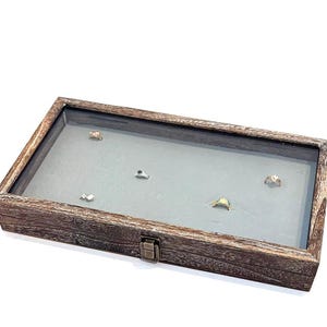 Clearance 2nds Rustic Weathered look Dark Oak Stained Wood Glass Top Lid Grey 72 Ring Display Storage Organizer Box Case