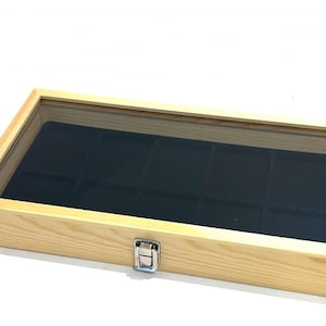 Clearance Sale 2nds Arrowheads Relics Stones and Rocks Small Fossils Natural Wood Glass Top Lid 20 Space Display Case