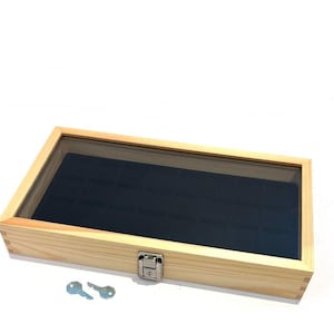 Key Lock Natural Wood Glass Top 32 Space Coins Rocks Rings Jewelry Display Case