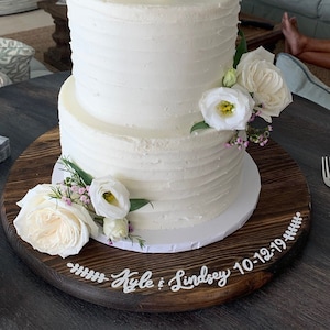 Personalized 14 or 18&quot; round wooden cake stand with first names, wooden cake plate with last name, rustic cake stand, bridal shower decor