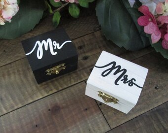 Mr and Mrs wooden wedding ring box set, wood ring bearer boxes, black and white ring holders, rustic wedding decor, bridal shower gift