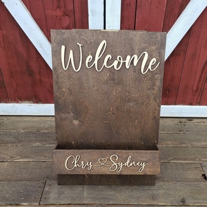 Personalized Flower Box Welcome Sign - 3D Wood Wedding Sign - A Frame Ceremony Sign - Connecting Hearts Name Sign - Engagement Party Decor