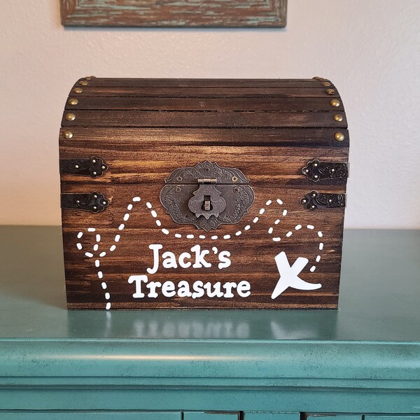 Personalized kids keepsake chest, Christmas gift for kids, pirate treasure box, custom piggy bank trunk, wooden memory box, gift for boy